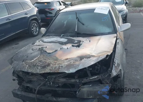 1997 Toyota Camry Le z USA, uszkodzony, nr VIN 4T1BG22KXVU787551